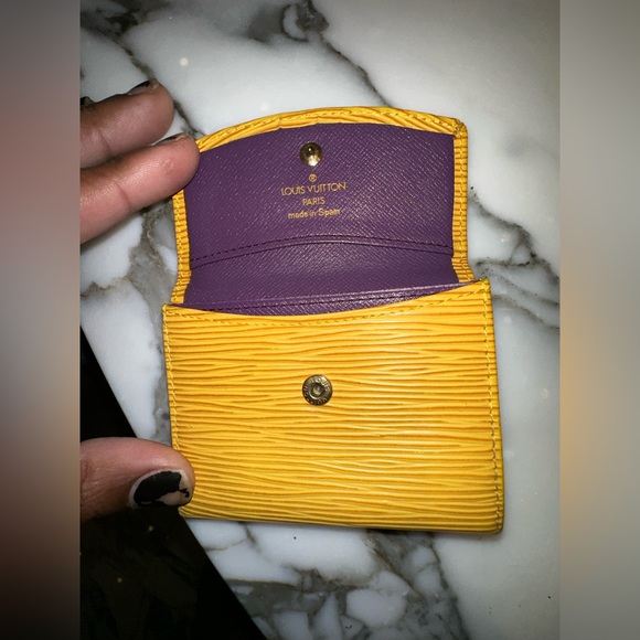 Louis Vuitton Wallet - Picture 6 of 15